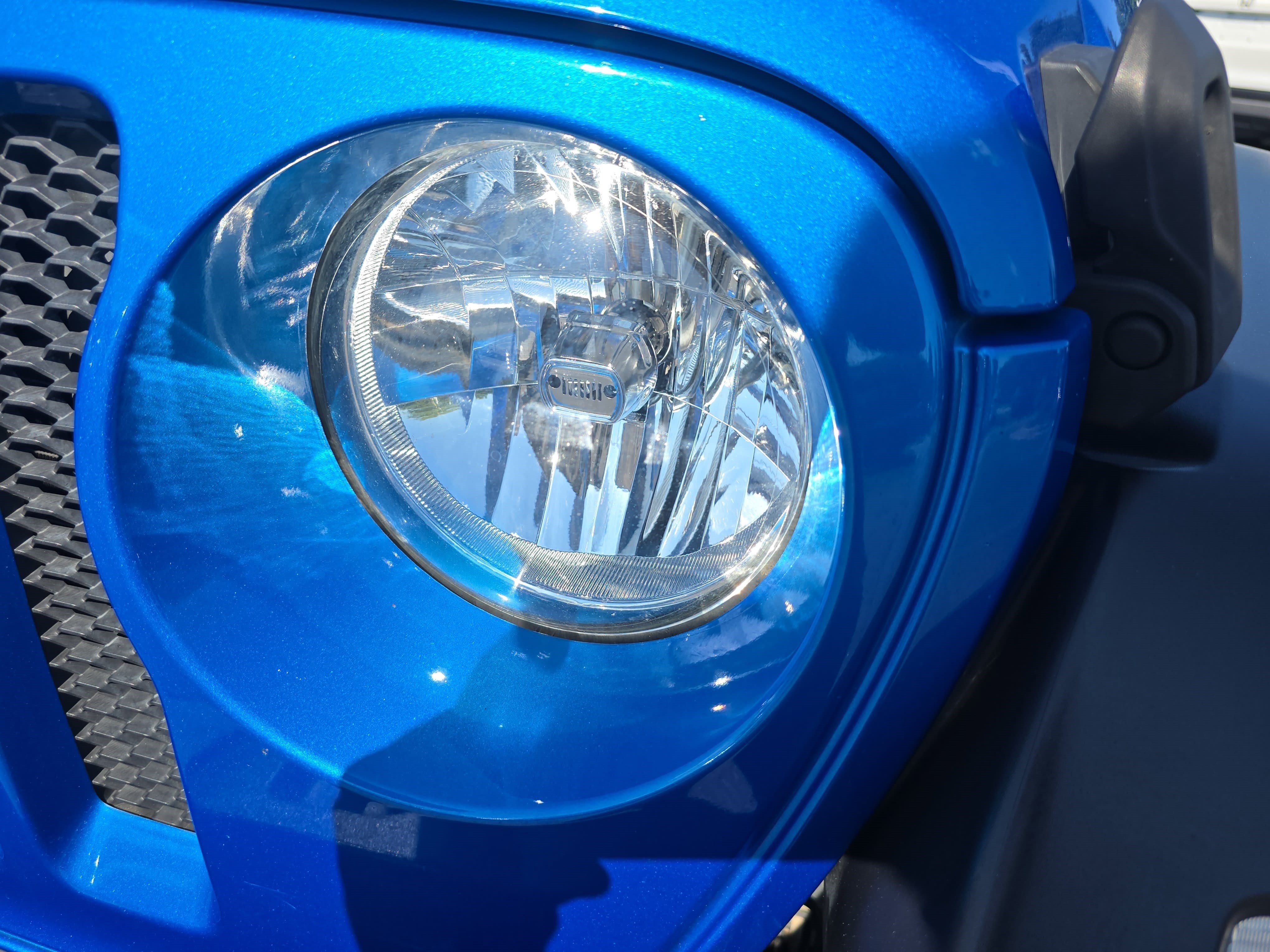 Used 2023 Jeep Wrangler Sport AWD/4WD image 27