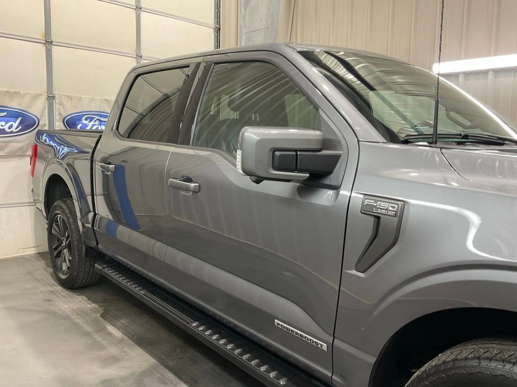 Used 2023 Ford F150 Lariat image 4