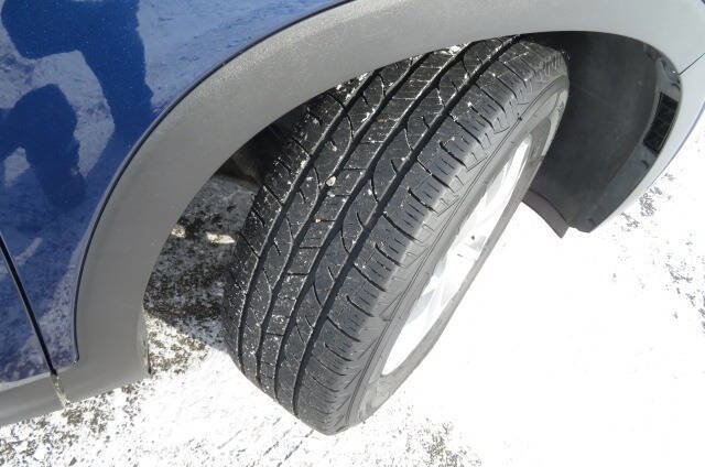 Used 2020 Hyundai Santa Fe SEL image 3