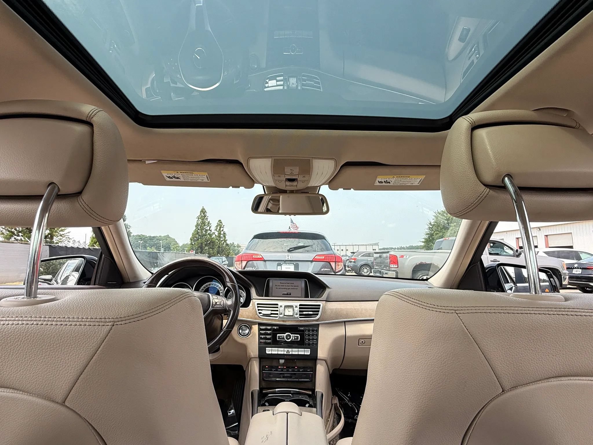 Used 2014 Mercedes-Benz E 350 Sedan image 24