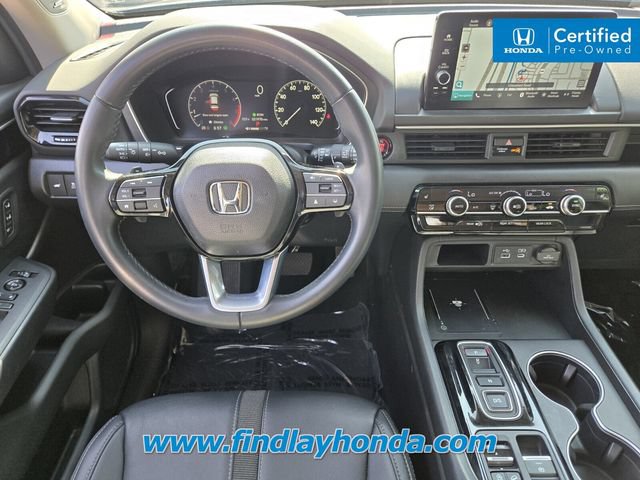 Certified 2025 Honda Pilot Touring image 20