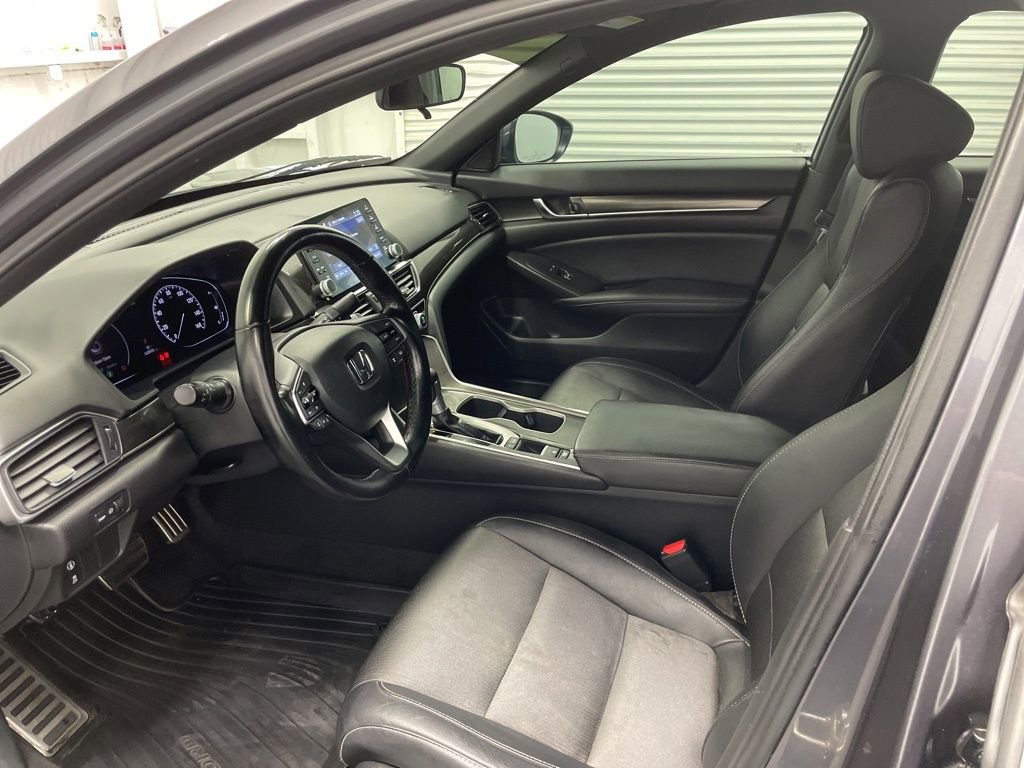 Used 2020 Honda Accord Sport image 8