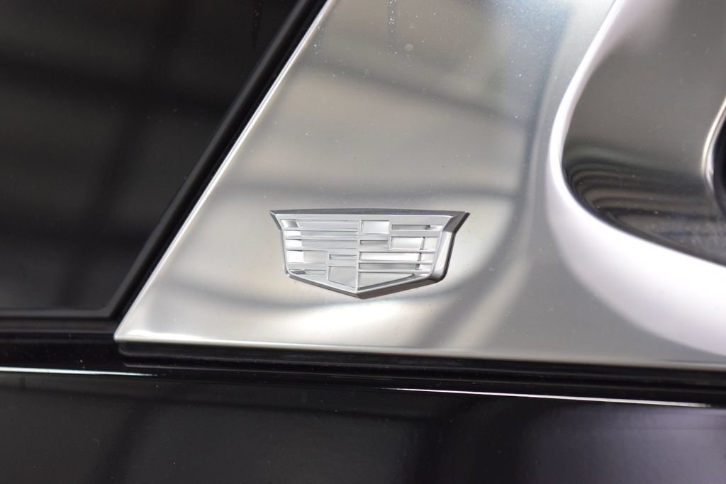 Used 2023 Cadillac Escalade Premium Luxury Platinum w/ LPO, Floor Liner Package AWD/4WD image 18