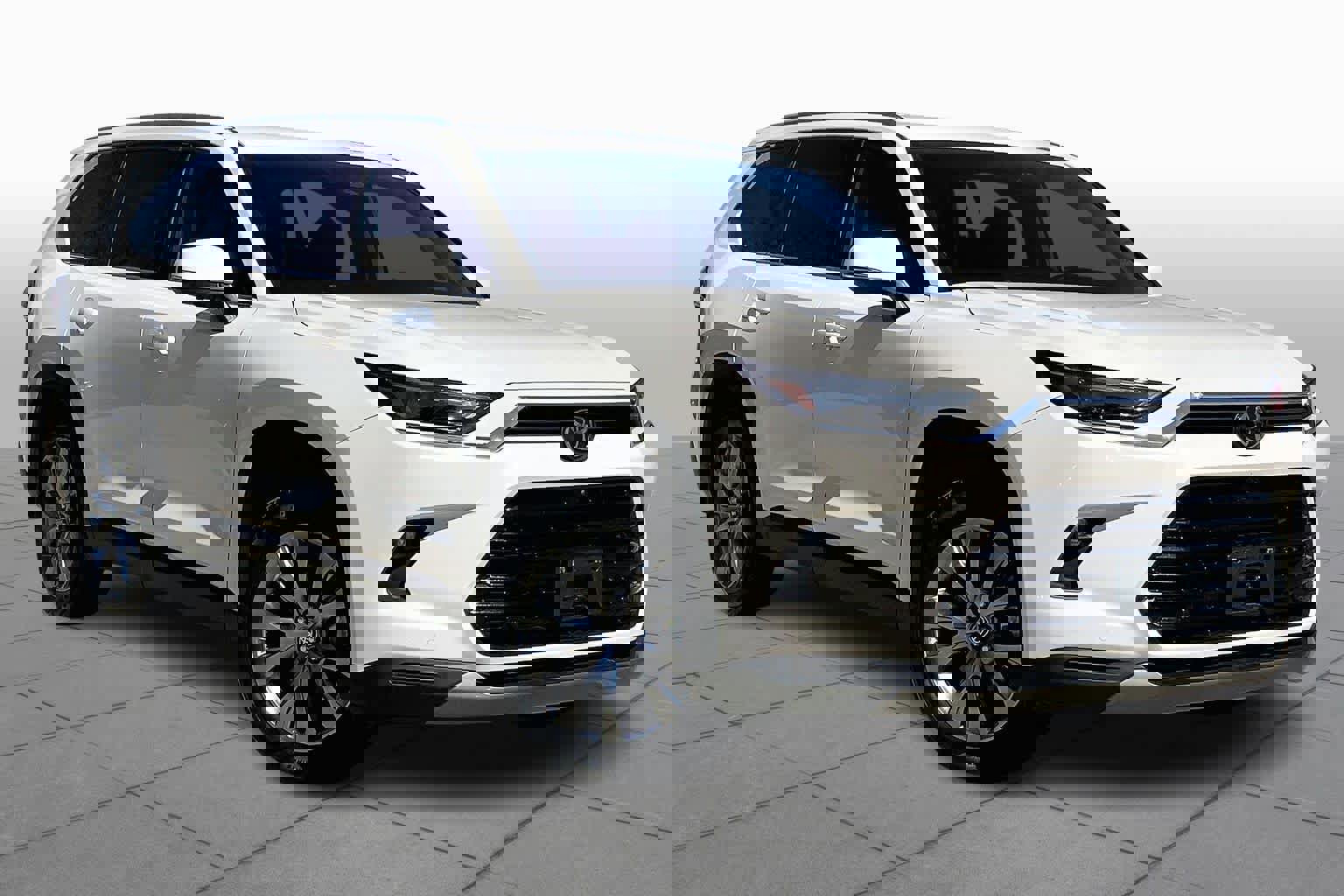 Used 2024 Toyota Grand Highlander Limited image 3