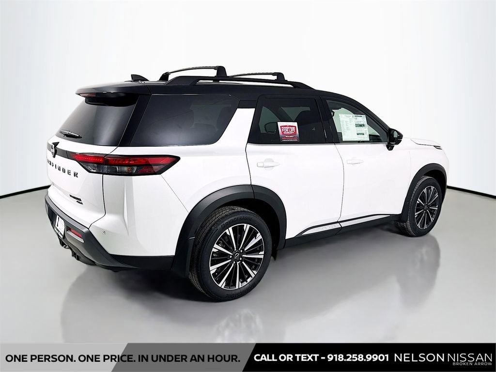 New 2026 Nissan Pathfinder Platinum image 5