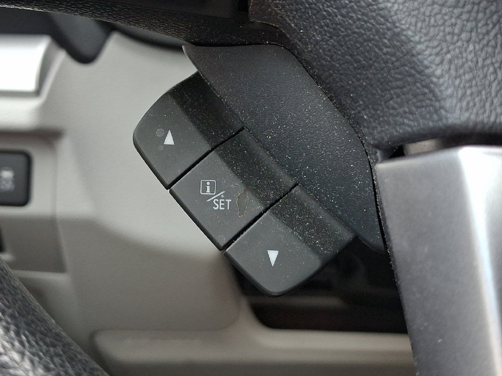 Used 2017 Subaru Forester 2.5i Premium AWD/4WD image 23