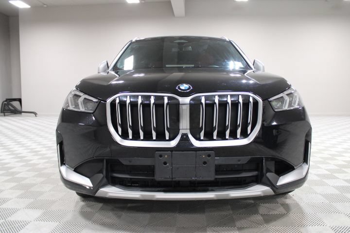 Used 2024 BMW X1 xDrive28i AWD/4WD image 2
