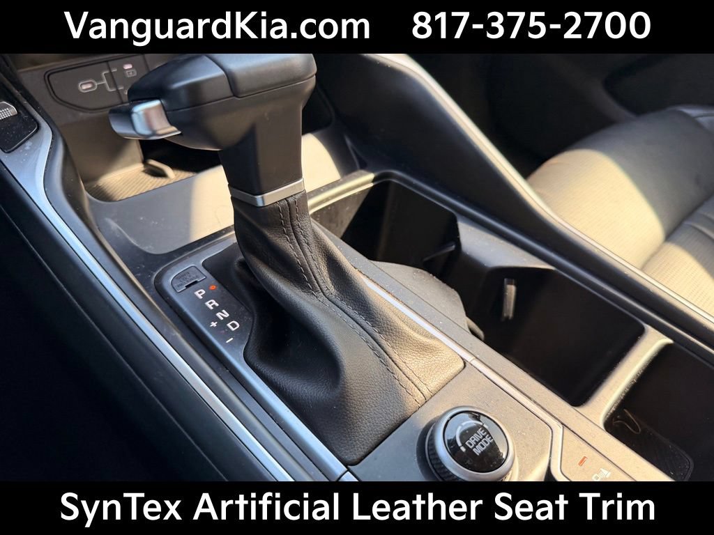Certified 2025 Kia Sorento S w/ Panoramic Sunroof Package FWD image 24