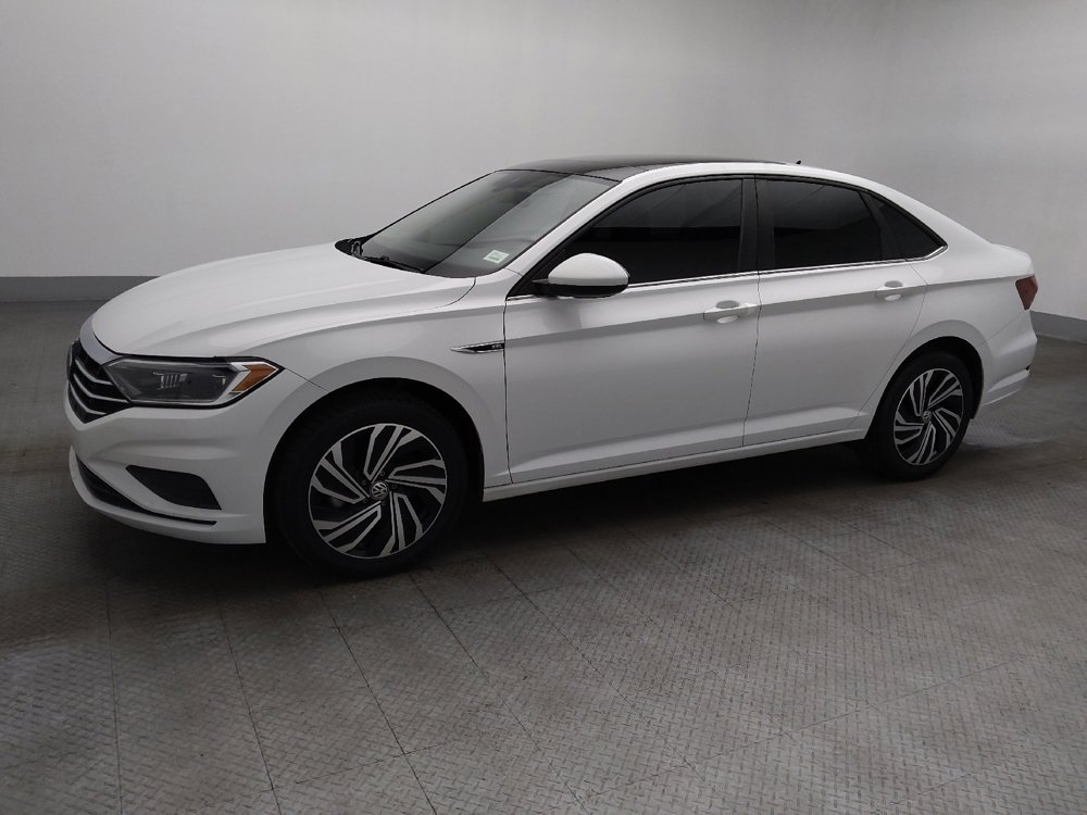 Used 2021 Volkswagen Jetta SEL FWD image 2