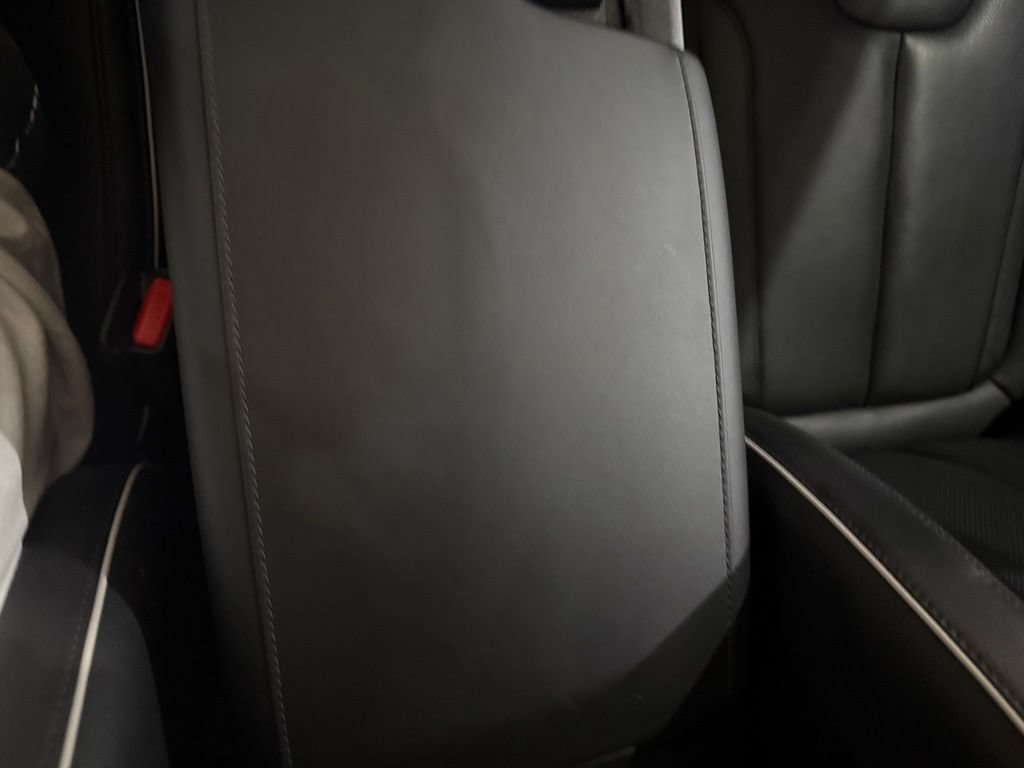 Used 2024 Hyundai Palisade Limited AWD/4WD image 23
