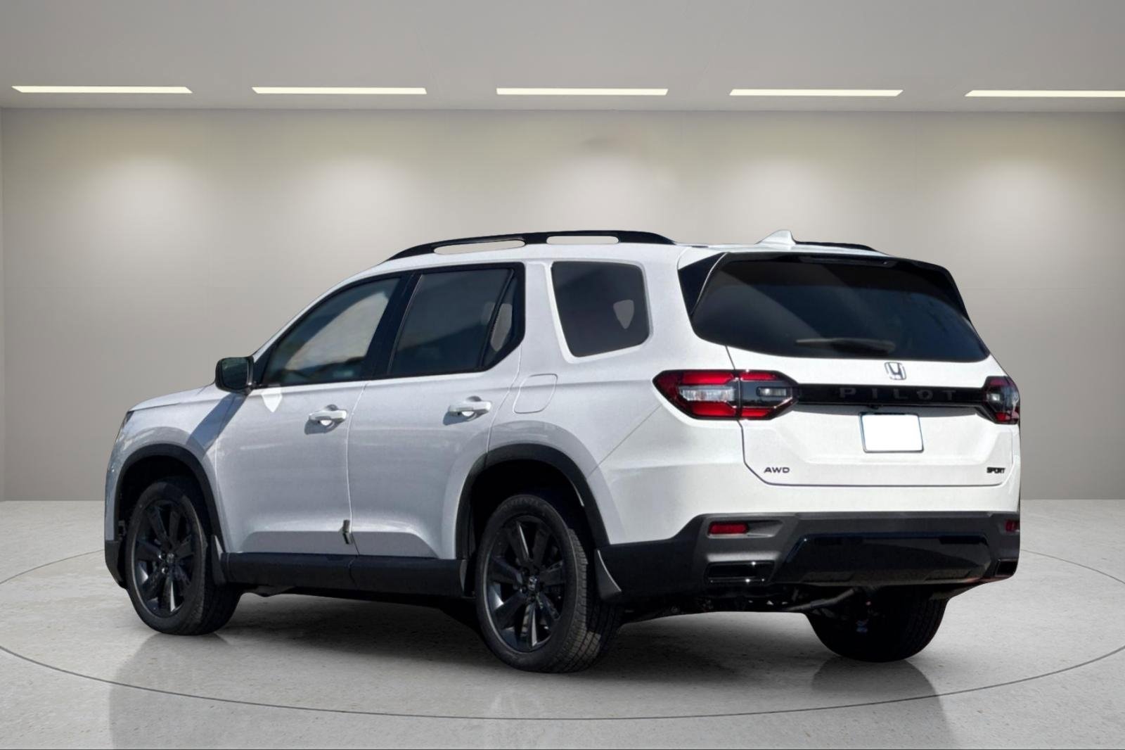 New 2026 Honda Pilot Sport image 5