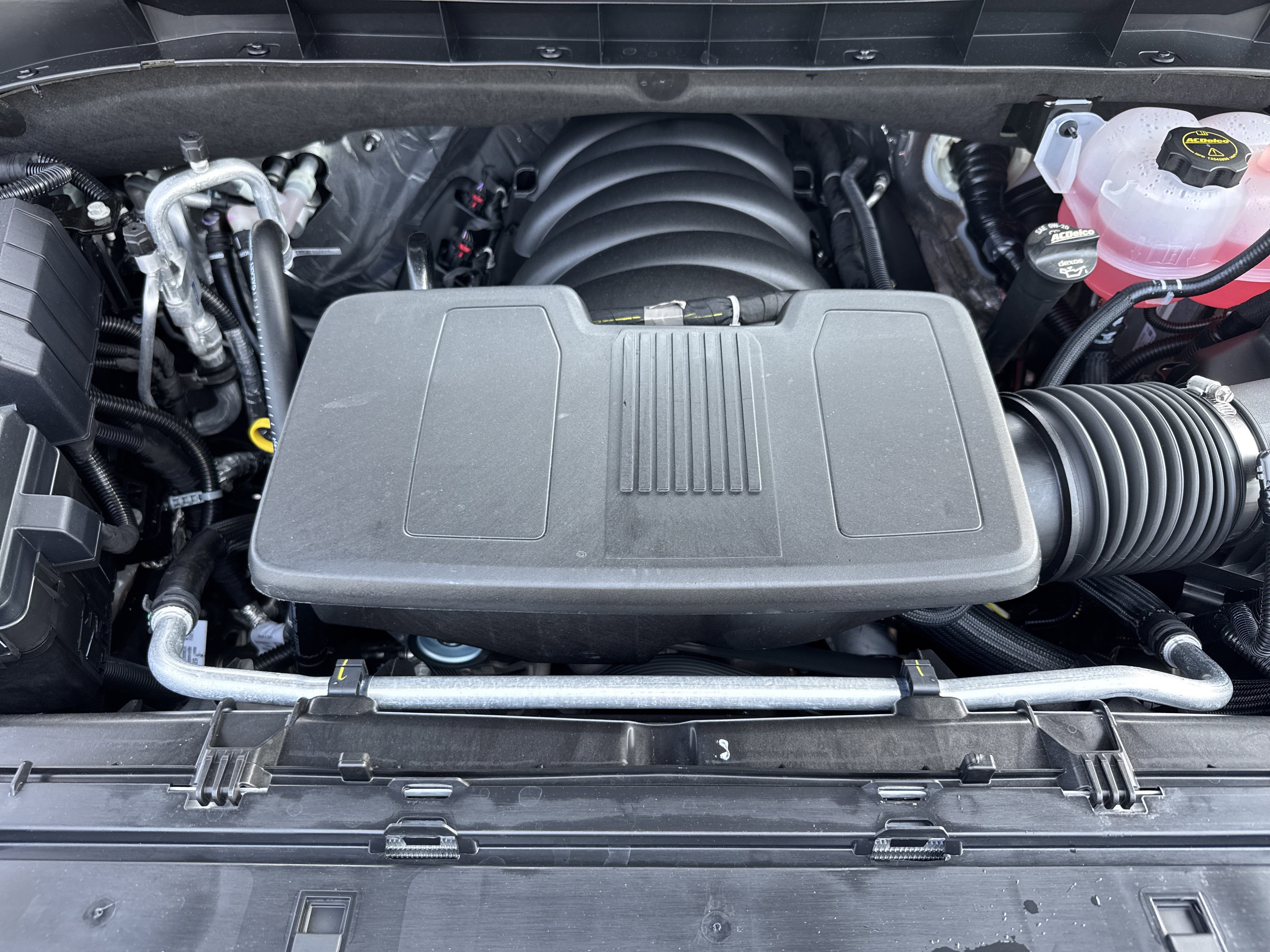 Used 2026 GMC Yukon XL Denali w/ Denali Reserve Package AWD/4WD image 35