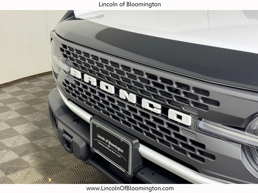 Used 2023 Ford Bronco Badlands w/ Sasquatch Package image 17