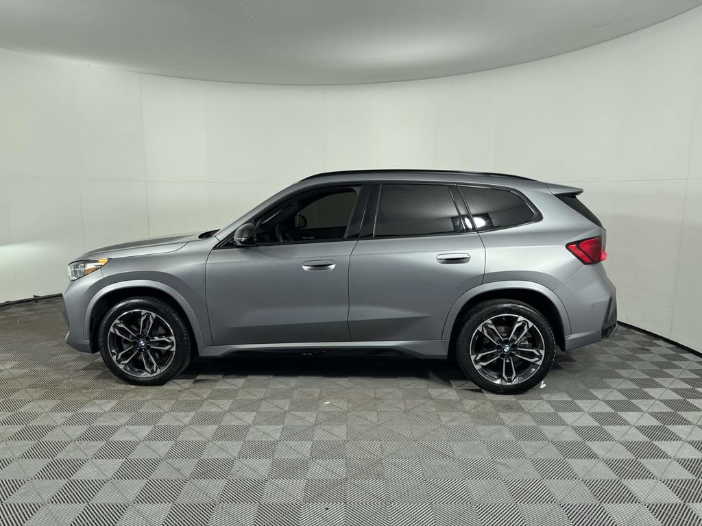 Used 2023 BMW X1 xDrive28i w/ M Sport Package AWD/4WD image 11