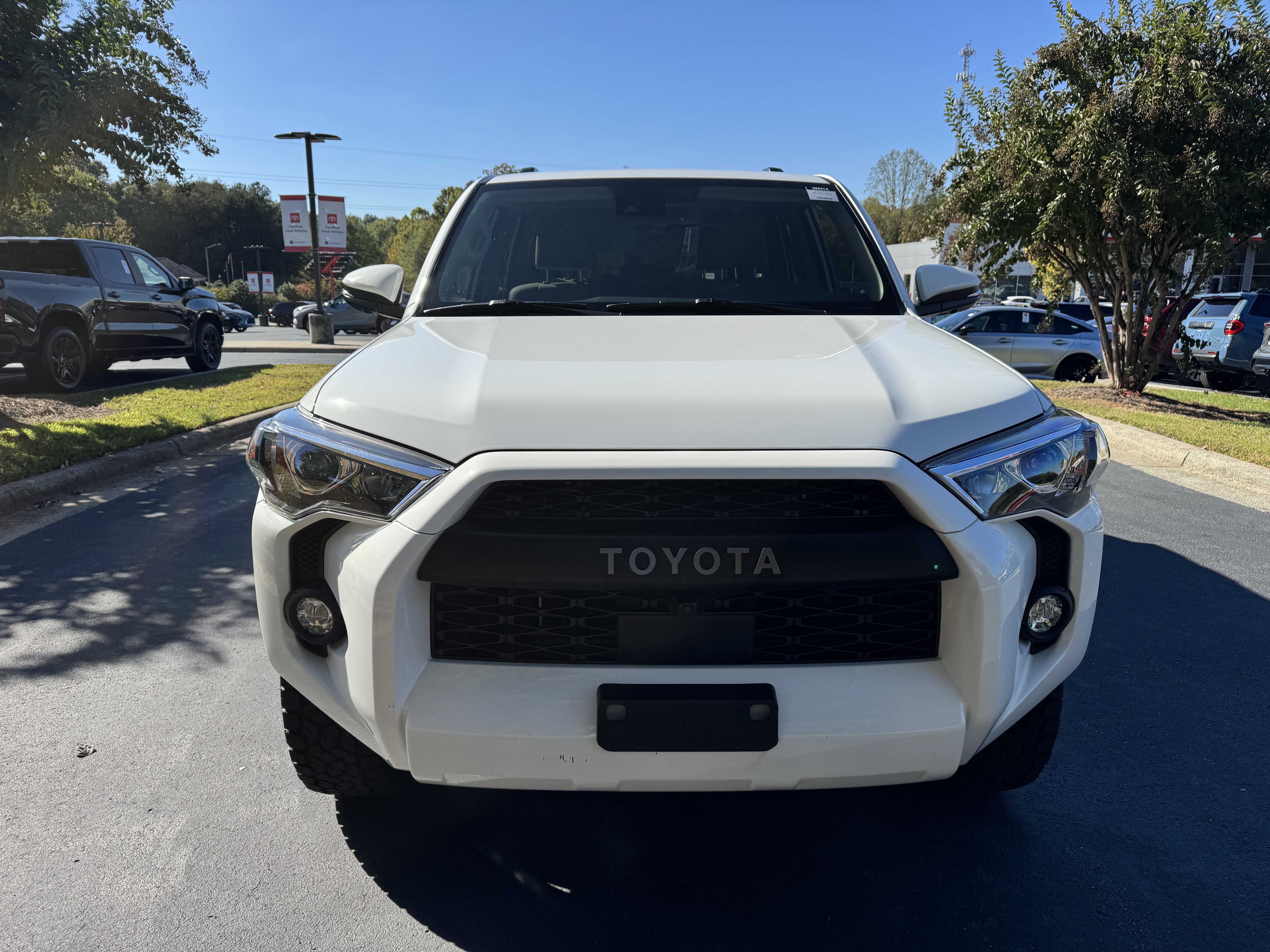 Certified 2024 Toyota 4Runner SR5 Premium w/ Moonroof Package AWD/4WD image 2
