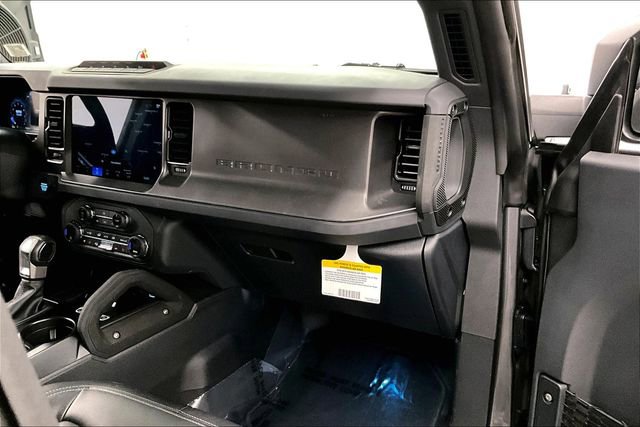Used 2025 Ford Bronco Badlands AWD/4WD image 18
