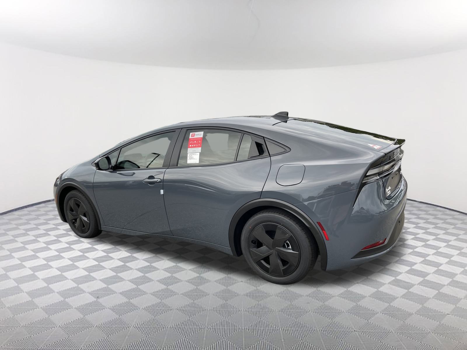 New 2026 Toyota Prius Plug-In Hybrid FWD image 15