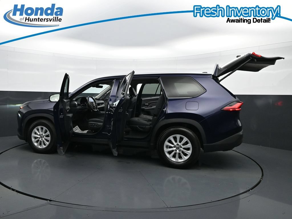 Used 2024 Toyota Grand Highlander AWD image 48