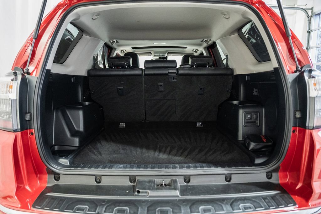 Used 2023 Toyota 4Runner Limited image 8