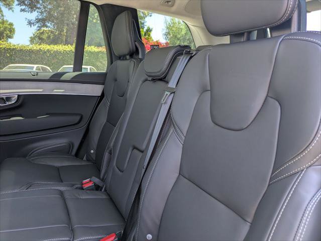 New 2026 Volvo XC90 T8 Ultra w/ Lounge Package AWD/4WD image 12