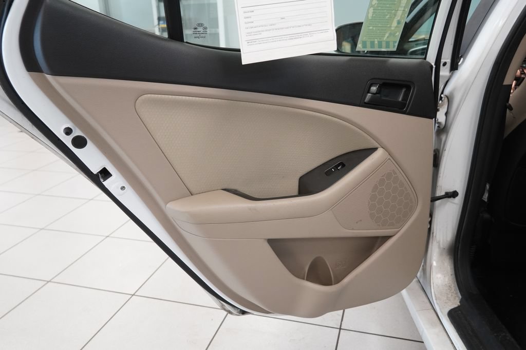 Used 2013 Kia Optima LX w/ Convenience Plus Pkg FWD image 24