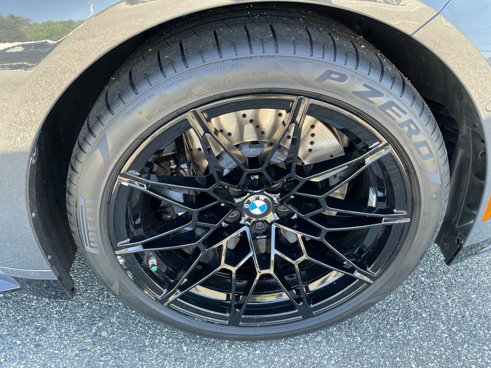 Used 2025 BMW M3 Competition AWD/4WD image 25