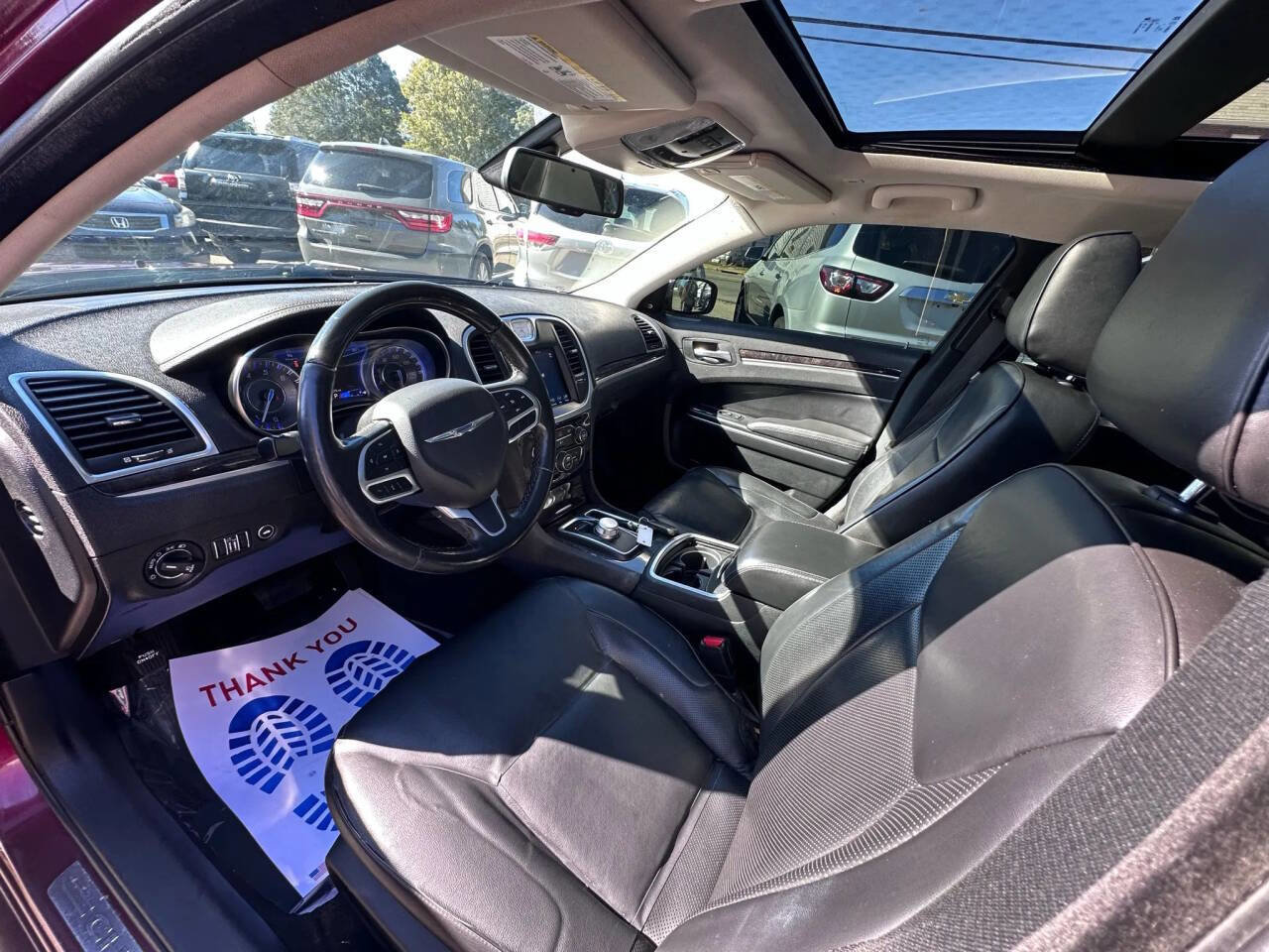 Used 2019 Chrysler 300 Limited image 9