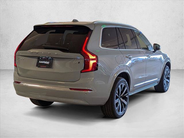 New 2026 Volvo XC90 B5 Core AWD/4WD image 2