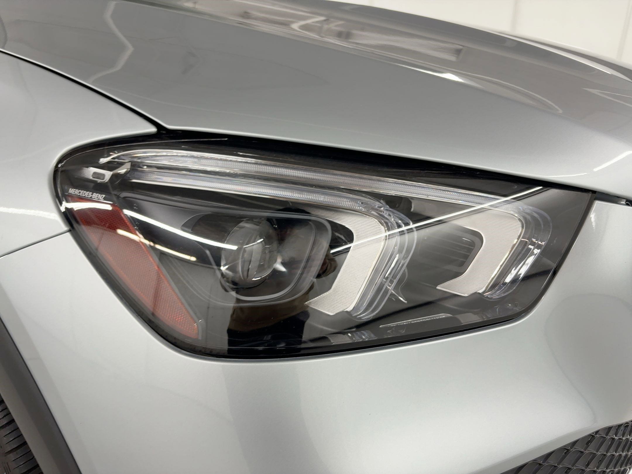 Used 2023 Mercedes-Benz GLE 350 4MATIC image 11