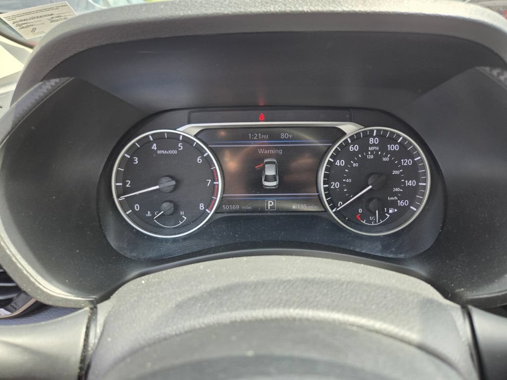 Certified 2024 Nissan Sentra SV FWD image 33