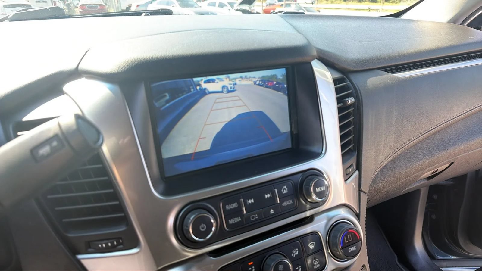 Used 2019 Chevrolet Suburban LT AWD/4WD image 18