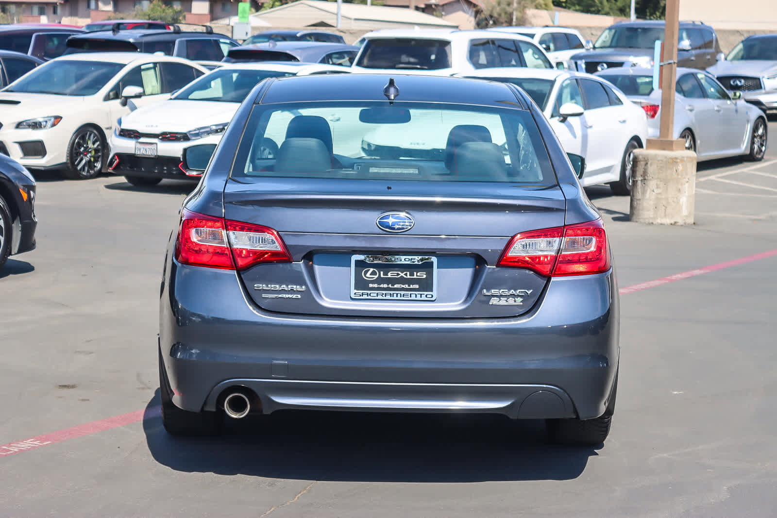 Used 2016 Subaru Legacy 2.5i Limited image 3