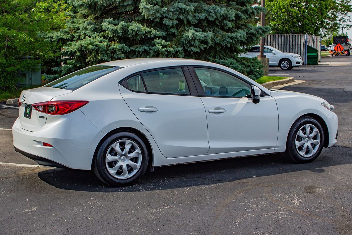 Used 2016 MAZDA MAZDA3 i Sport FWD image 10