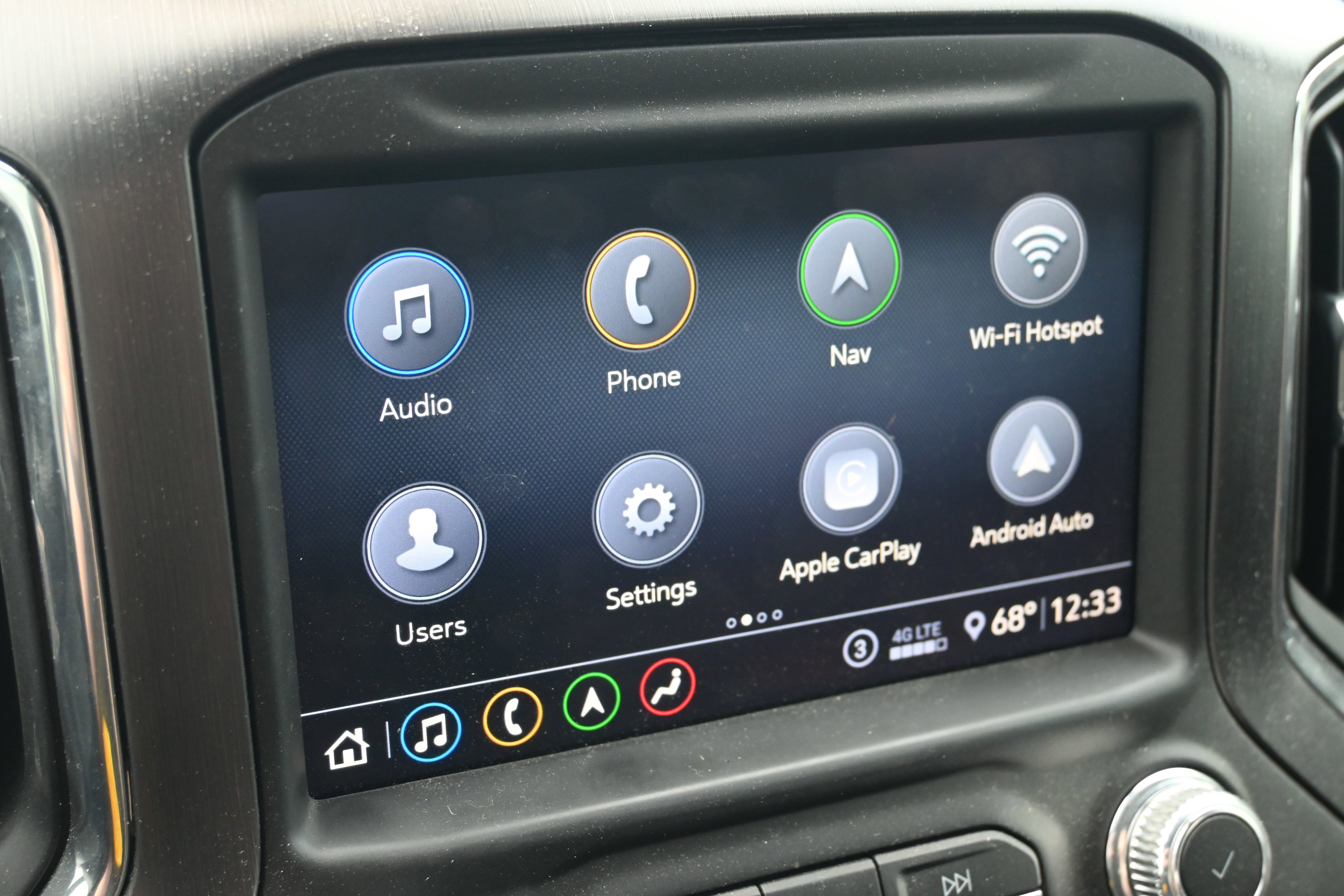 Used 2020 GMC Sierra 2500 AT4 w/ AT4 Premium Package image 8