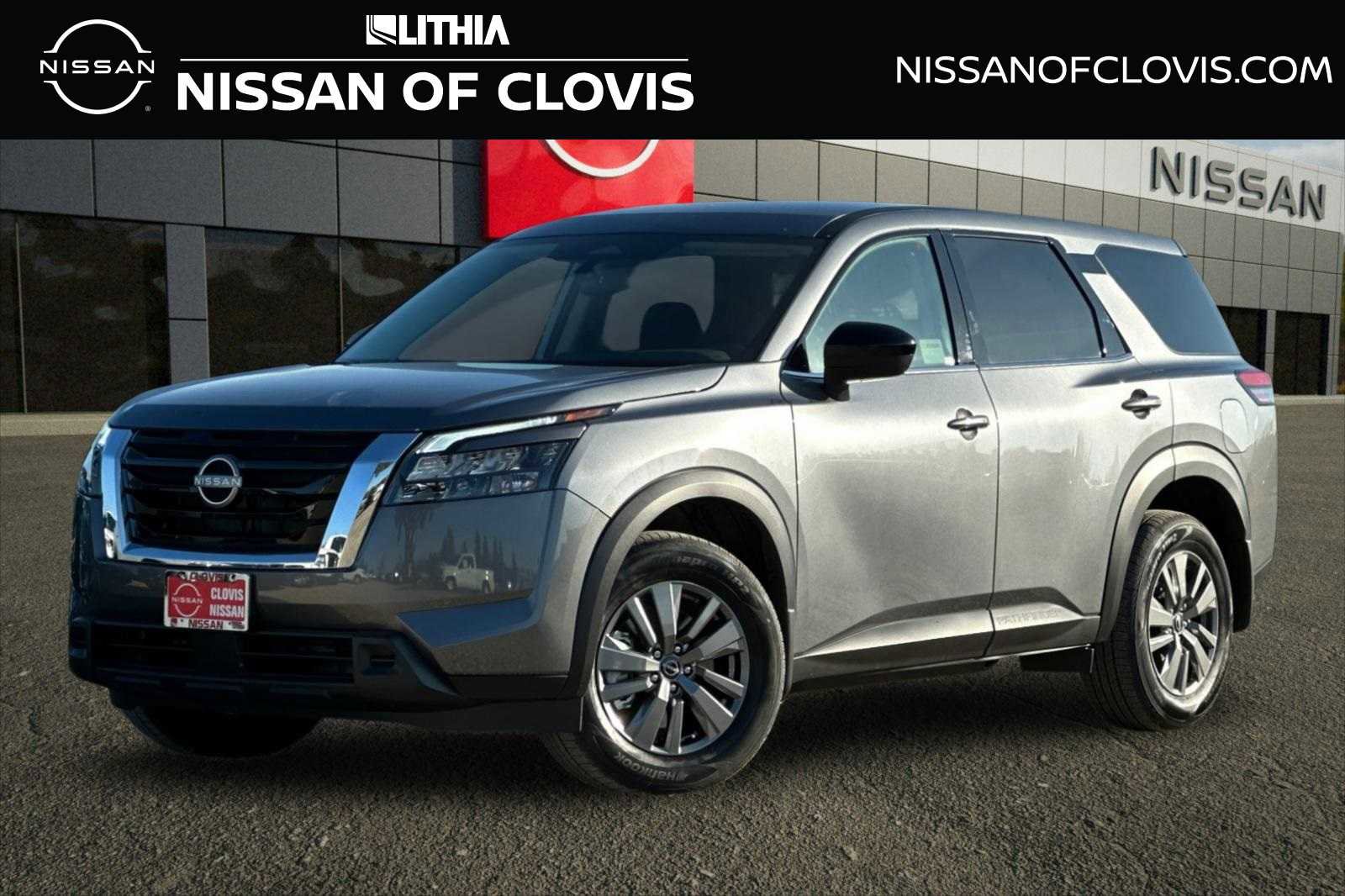 New 2025 Nissan Pathfinder S