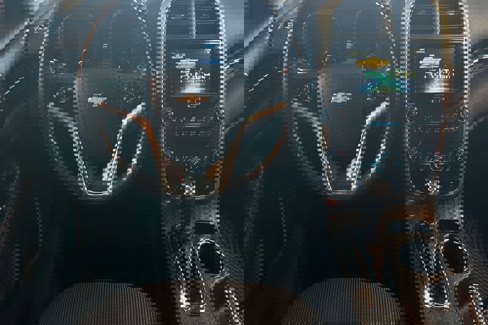 Used 2015 Chevrolet Malibu LT image 16