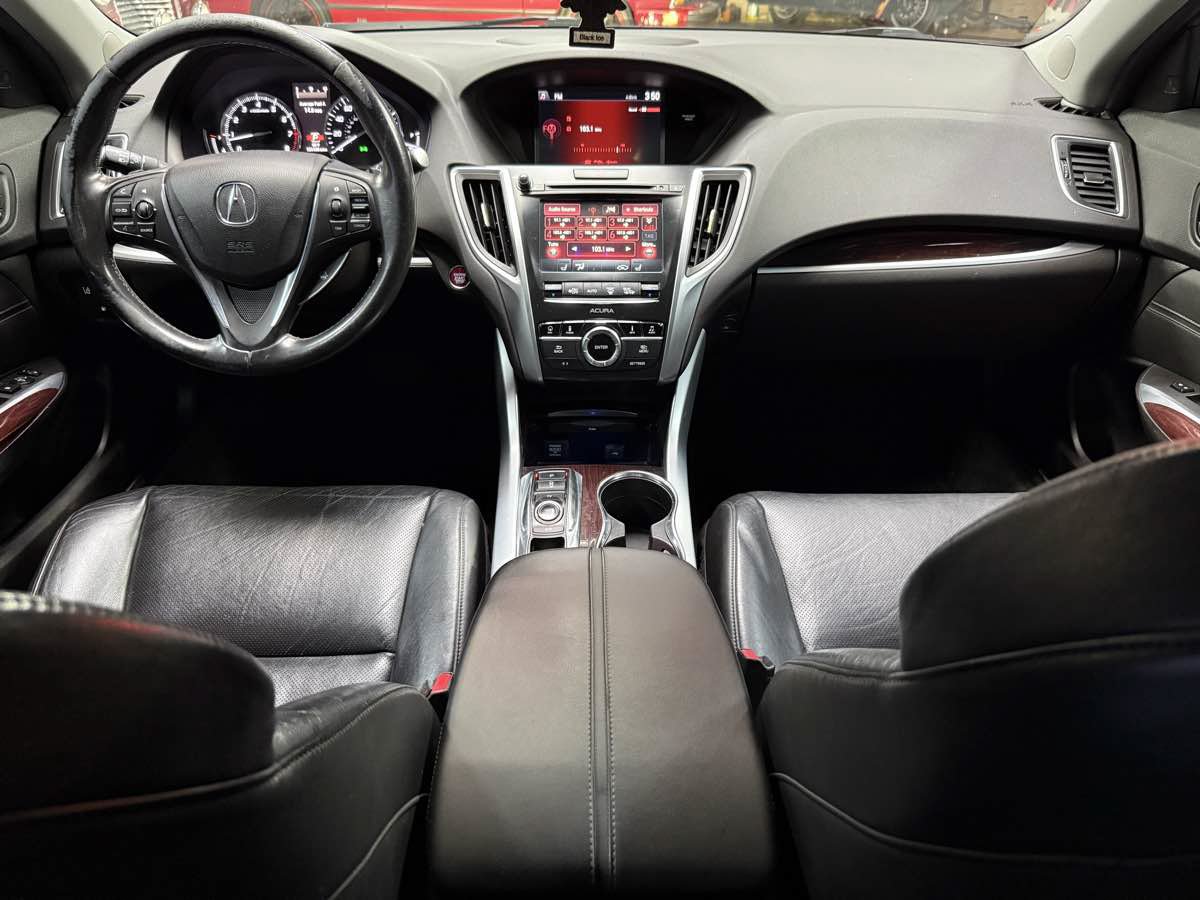 Used 2016 Acura TLX w/ Technology Package FWD image 10