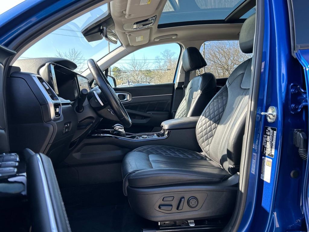 Used 2022 Kia Sorento SX image 18