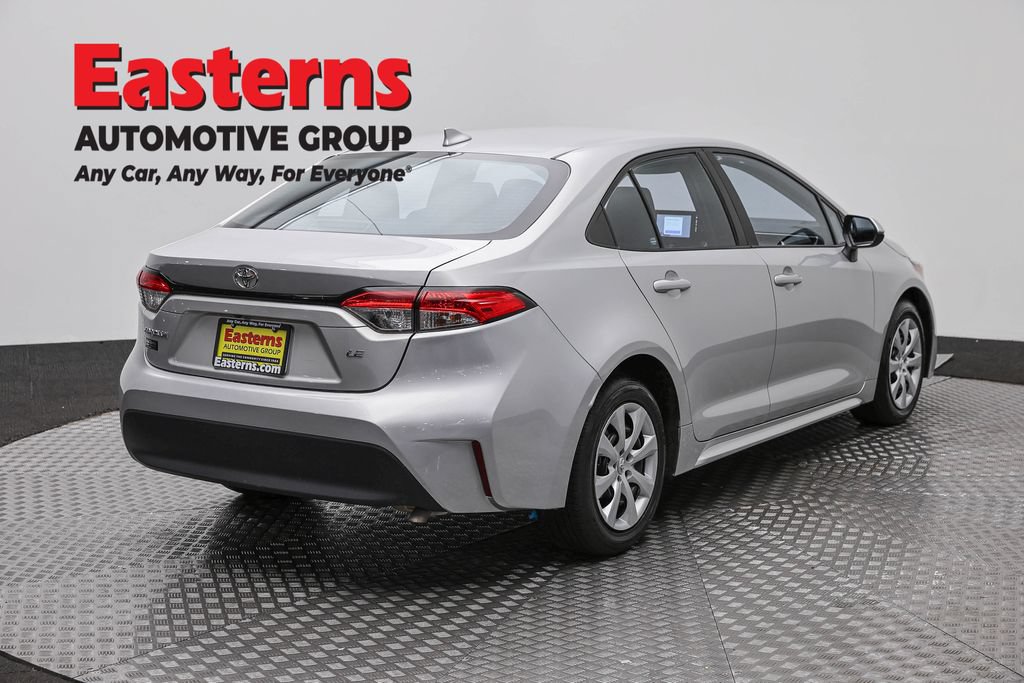 Used 2024 Toyota Corolla LE FWD image 6