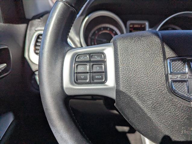 Used 2019 Dodge Journey SE image 13