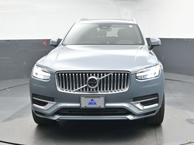 Used 2023 Volvo XC90 T8 Plus image 3