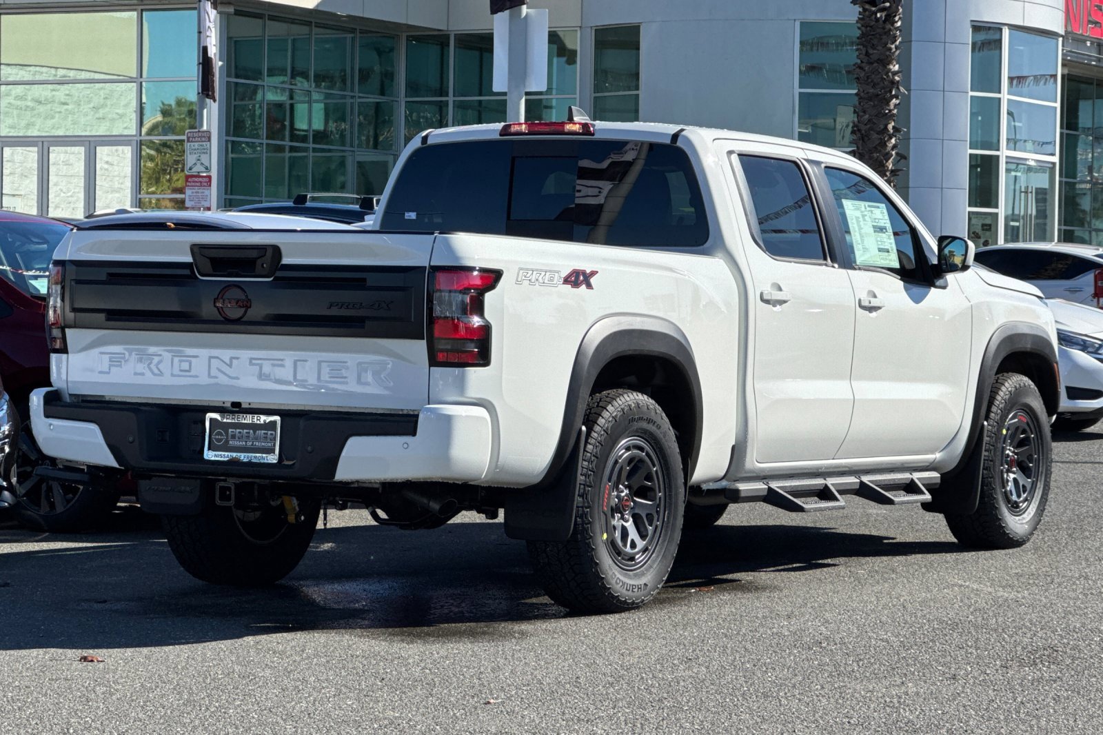 New 2026 Nissan Frontier PRO-4X w/ Tow Package image 4