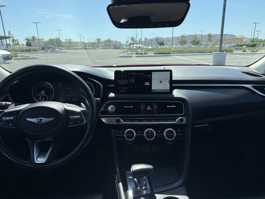 Used 2023 Genesis G70 2.0T RWD image 14