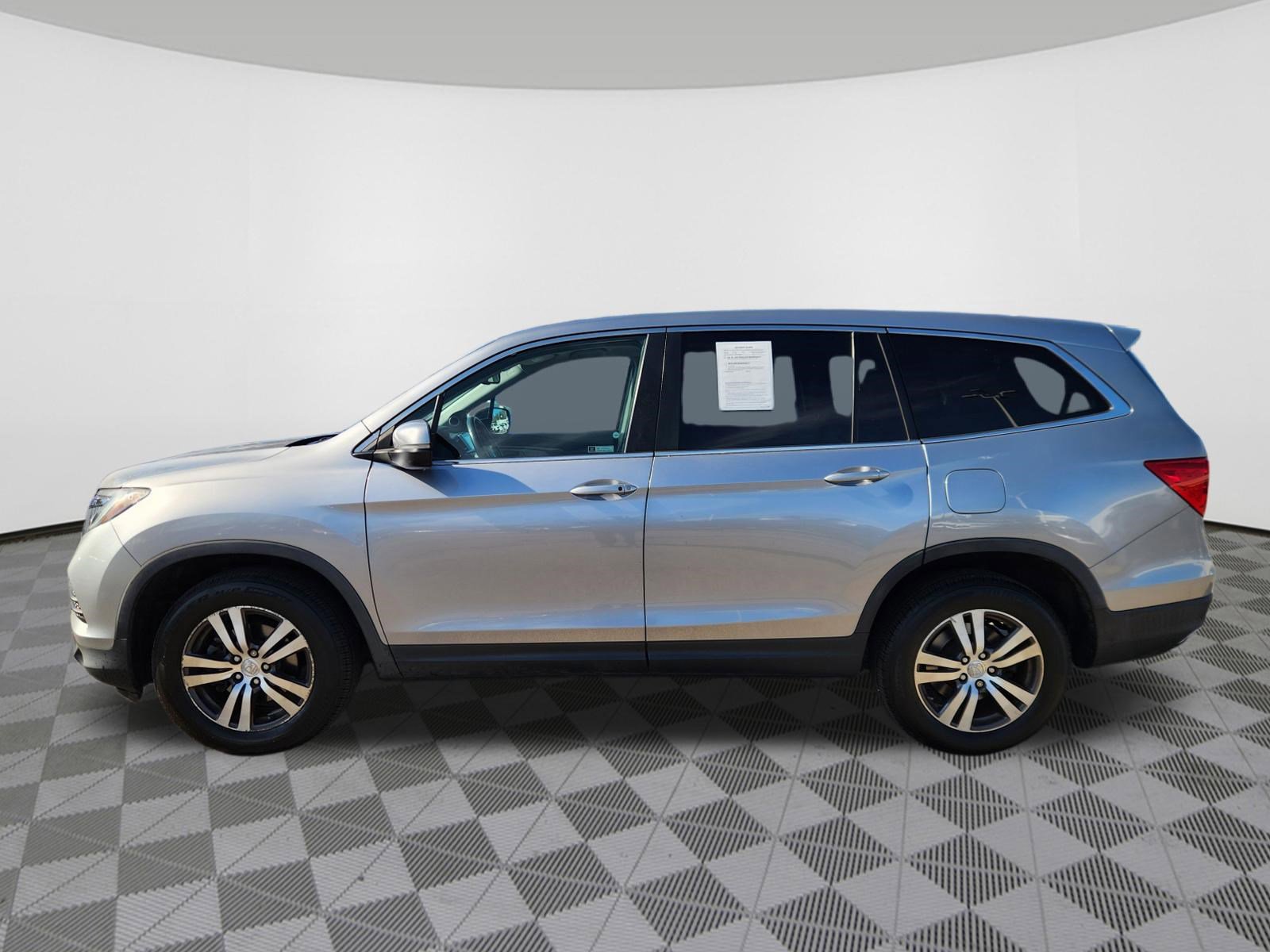 Used 2017 Honda Pilot EX-L image 5
