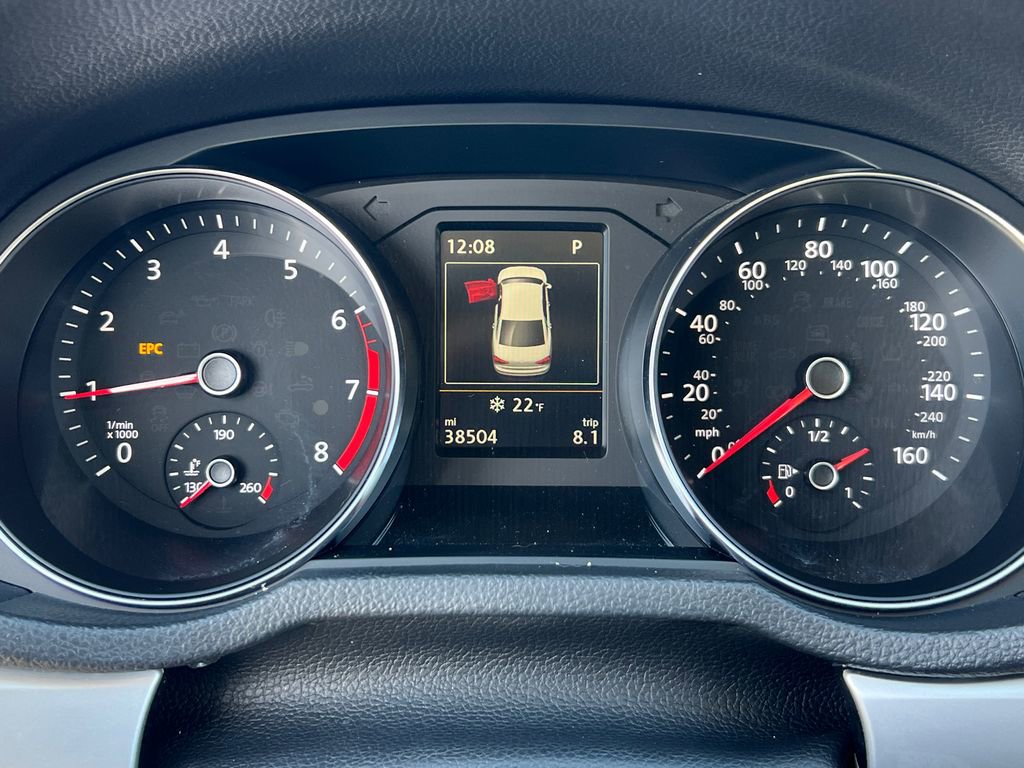 Used 2019 Volkswagen Passat 2.0T Wolfsburg image 30