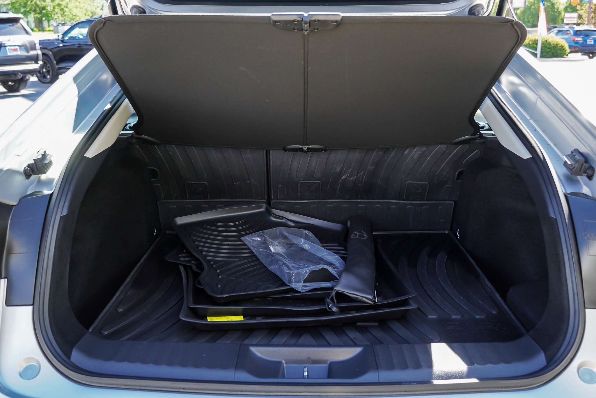 Used 2024 Toyota Prius XLE AWD/4WD image 14