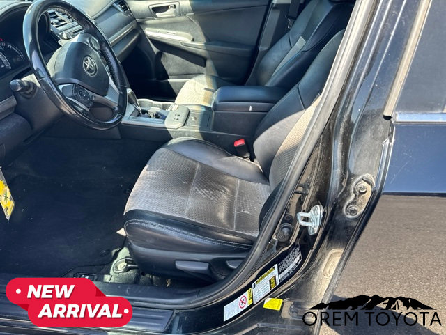 Used 2012 Toyota Camry SE FWD image 10