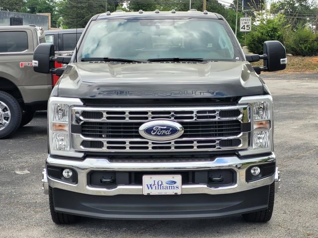New 2026 Ford F350 XLT image 1
