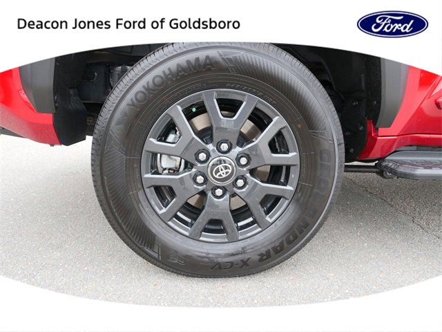 Used 2025 Toyota 4Runner SR5 image 11