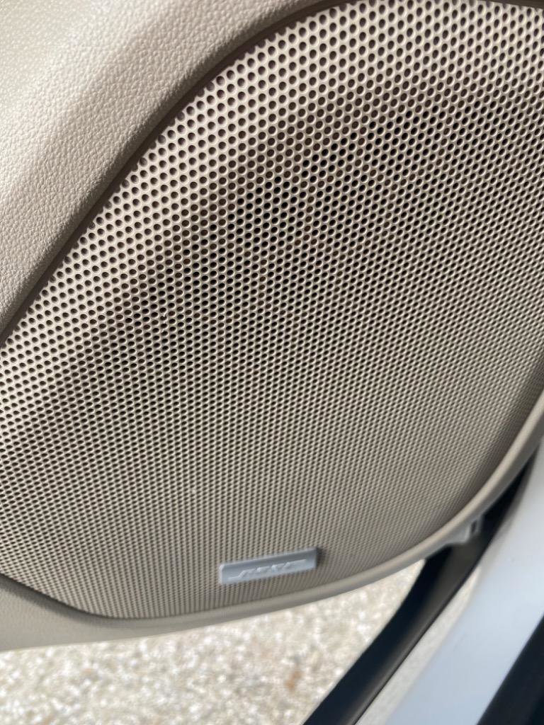 Used 2017 GMC Acadia Denali w/ Technology Package image 16